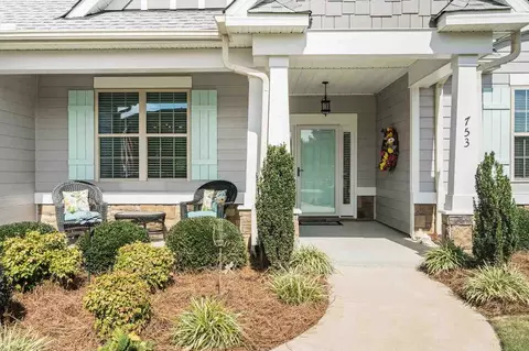 753 Adams Point Dr, Garner, NC 27529 photo 2