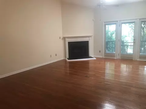 23 Kingsmount Ct, Durham, NC 27713 photo 5