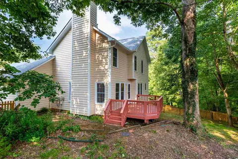4901 Greenview Dr, Durham, NC 27713 photo 2