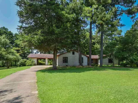 577 Old Eason Rd, Zebulon, NC 27597 photo 2