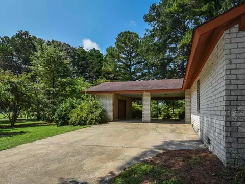577 Old Eason Rd, Zebulon, NC 27597 photo 3
