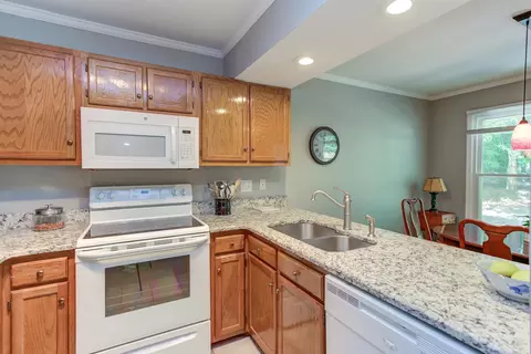 11 Citation Dr, Durham, NC 27713 photo 7
