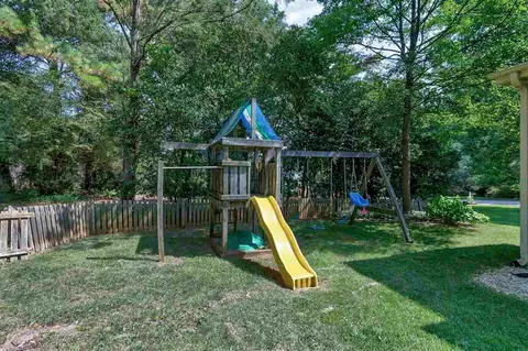 6201 Iris Dr, Raleigh, NC 27612 photo 7