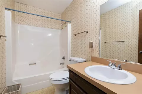 6201 Iris Dr, Raleigh, NC 27612 photo 30