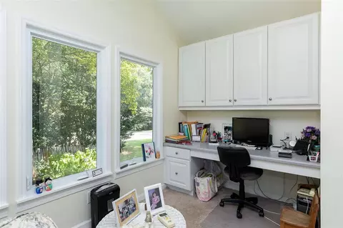 6201 Iris Dr, Raleigh, NC 27612 photo 22