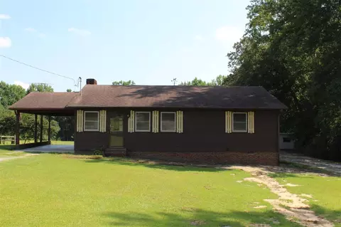 204 Railroad Rd, Benson, NC 27504 photo 2