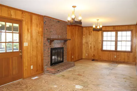 204 Railroad Rd, Benson, NC 27504 photo 12