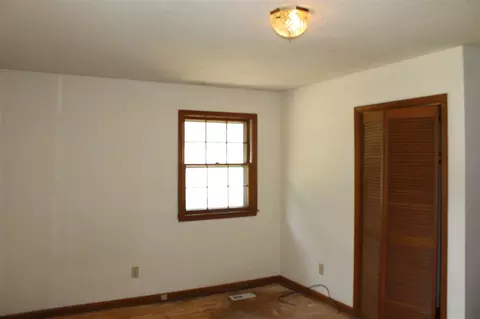 204 Railroad Rd, Benson, NC 27504 photo 17