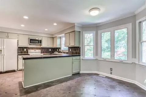 5 Fall Cir, Durham, NC 27713 photo 6
