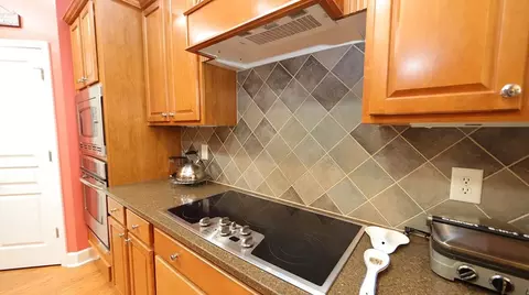 701 Arbor Brook Dr, Cary, NC 27519 photo 15