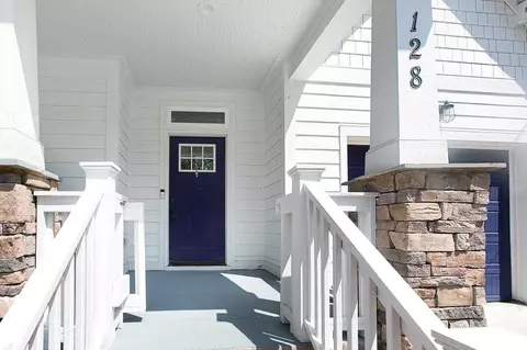 128 Chestnut St, Durham, NC 27707 photo 2