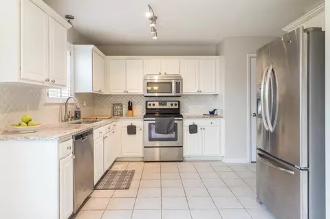 61 Elvis Dr, Garner, NC 27529 photo 5