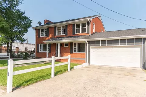 104 S 9th St, Smithfield, NC 27577 photo 1