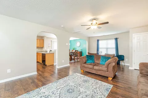 3615 Mountain Brook Cir, Durham, NC 27704 photo 7