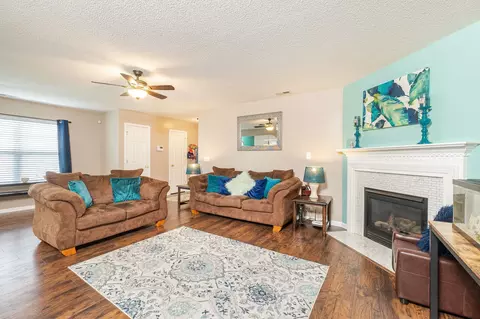 3615 Mountain Brook Cir, Durham, NC 27704 photo 6