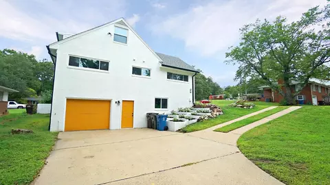 809 E Hudson Ave, Durham, NC 27704 photo 14