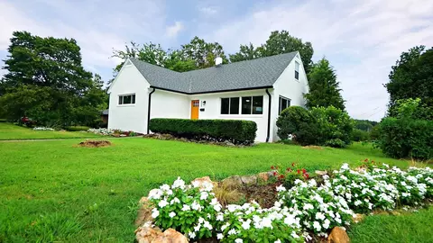 809 E Hudson Ave, Durham, NC 27704 photo 2