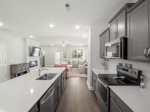 972 Gateway Commons Cir, Wake Forest, NC 27587 photo 7