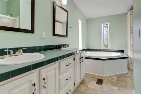 913 Silas Moore Rd, Benson, NC 27504 photo 18