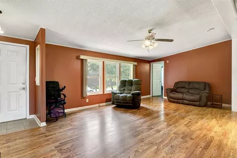 913 Silas Moore Rd, Benson, NC 27504 photo 5