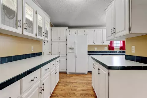 913 Silas Moore Rd, Benson, NC 27504 photo 8