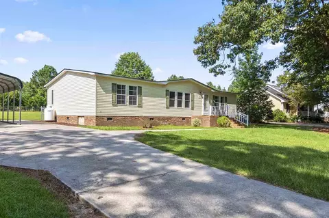 913 Silas Moore Rd, Benson, NC 27504 photo 2
