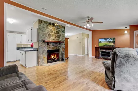 913 Silas Moore Rd, Benson, NC 27504 photo 7