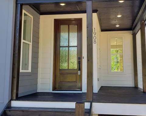 1908 Ashe St, Durham, NC 27703 photo 2