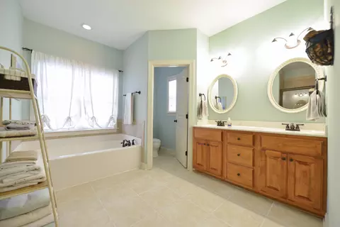 102 Cressida Cv, Garner, NC 27529 photo 15