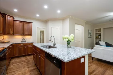 3611 Pineview Cir, Durham, NC 27705 photo 9