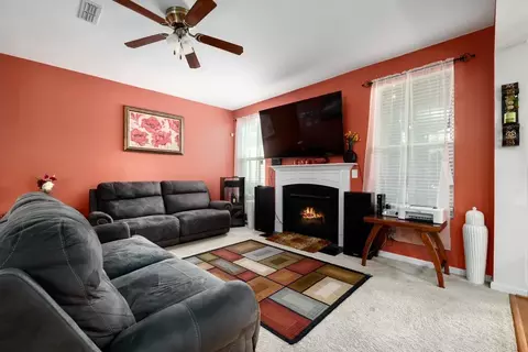 1404 Golden Eagle Dr, Durham, NC 27704 photo 9