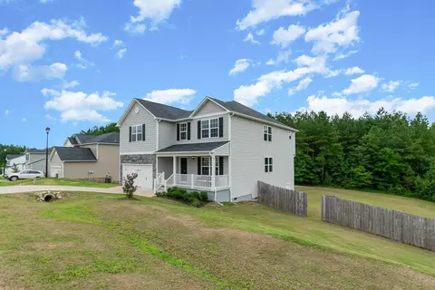 307 Sequoia Dr, Clayton, NC 27527 photo 2