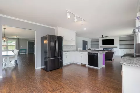 307 Sequoia Dr, Clayton, NC 27527 photo 9