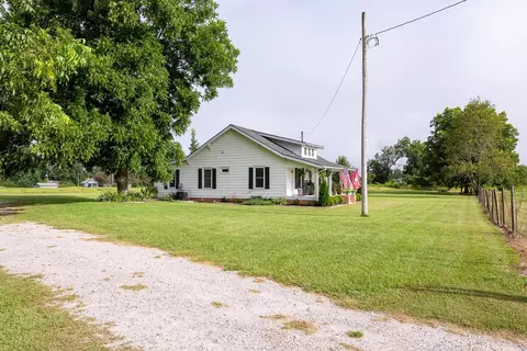 440 Surles Rd, Benson, NC 27504 photo 4
