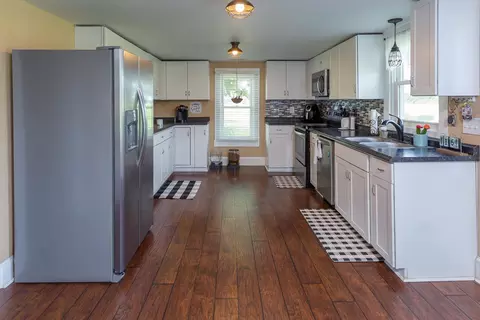 440 Surles Rd, Benson, NC 27504 photo 17