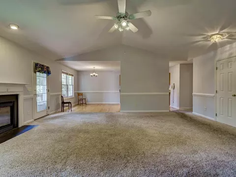 4 Guilford Pl, Durham, NC 27713 photo 6