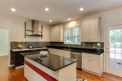 4605 Paces Ferry Dr, Durham, NC 27712 photo 12