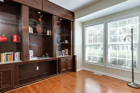 4605 Paces Ferry Dr, Durham, NC 27712 photo 6