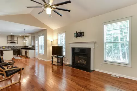 4605 Paces Ferry Dr, Durham, NC 27712 photo 16