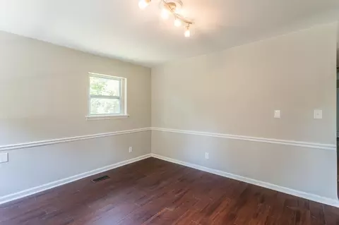 18 Bonsell Pl, Durham, NC 27707 photo 4