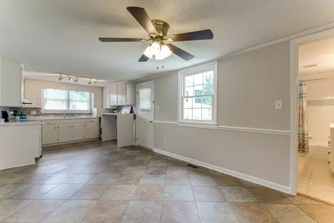 211 E F St, Erwin, NC 28339 photo 15