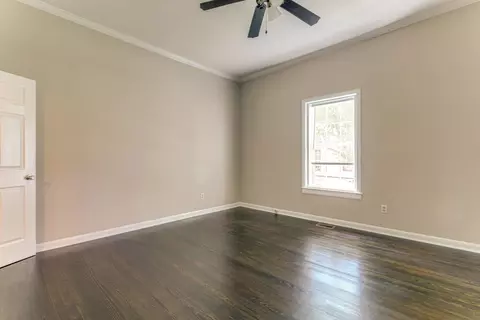 211 E F St, Erwin, NC 28339 photo 6