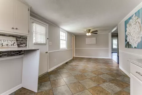 211 E F St, Erwin, NC 28339 photo 19