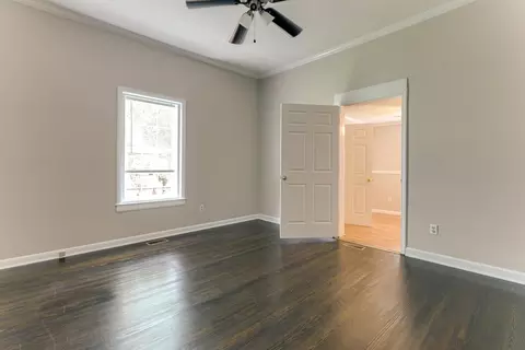 211 E F St, Erwin, NC 28339 photo 5