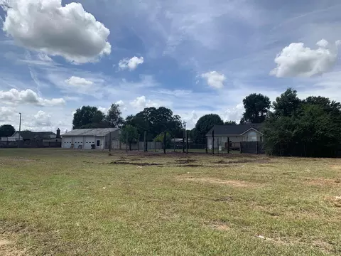 727 Raiford Rd, Erwin, NC 28339 photo 2