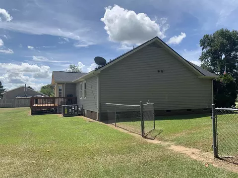 727 Raiford Rd, Erwin, NC 28339 photo 3