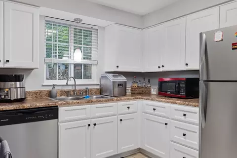 4 Russet Ct, Durham, NC 27712 photo 8