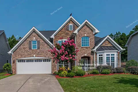 32 Oxmoor Dr, Durham, NC 27703 photo 1