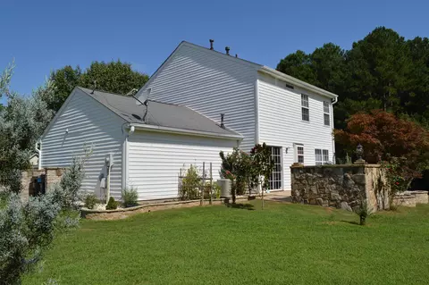 310 Lanier Valley Dr, Durham, NC 27703 photo 4