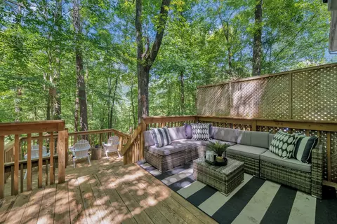 19 Barkridge Ct, Durham, NC 27713 photo 22